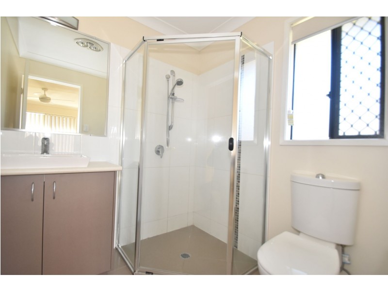 2/16 Barwick Court, Wilsonton Heights QLD 4350
