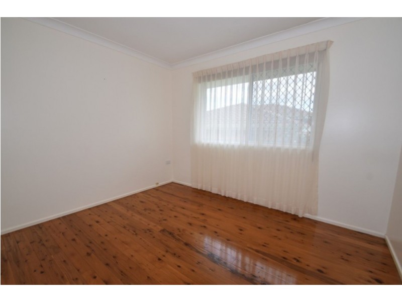 2 Diosma Street, Centenary Heights QLD 4350