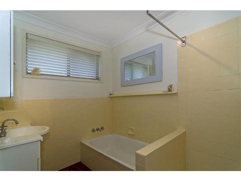 32 Charnley Street, Kearneys Spring QLD 4350