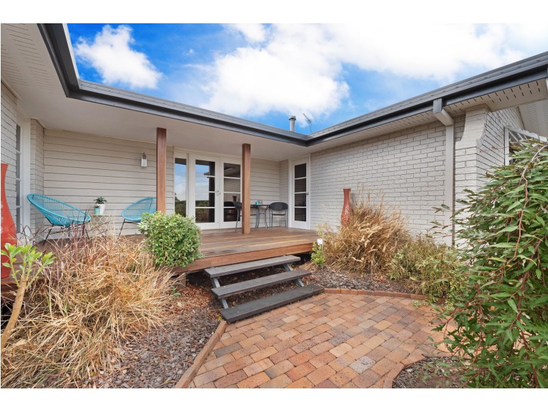 8 Mocatta Street, Goombungee QLD 4354