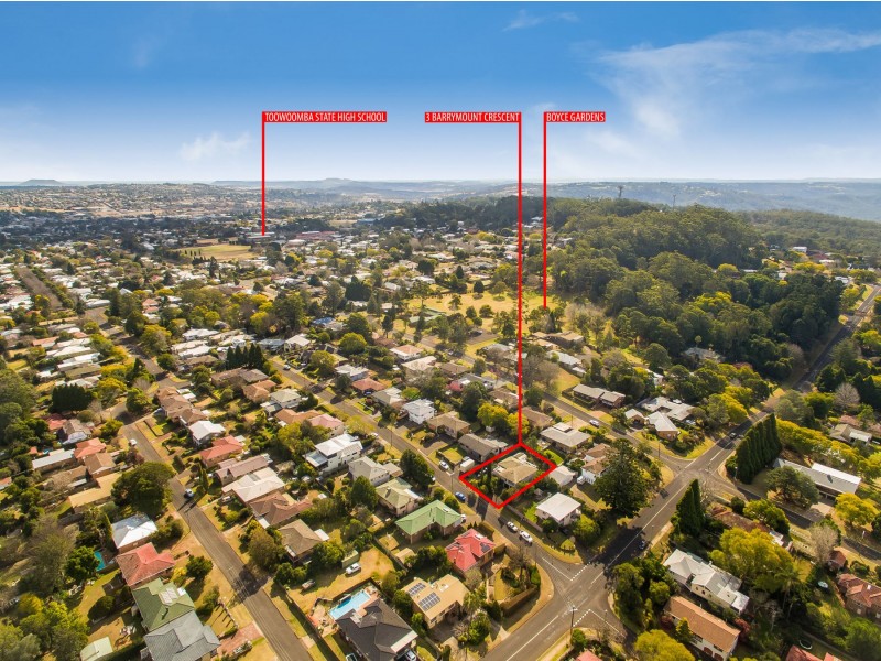 3 Barrymount Crescent, Mount Lofty QLD 4350