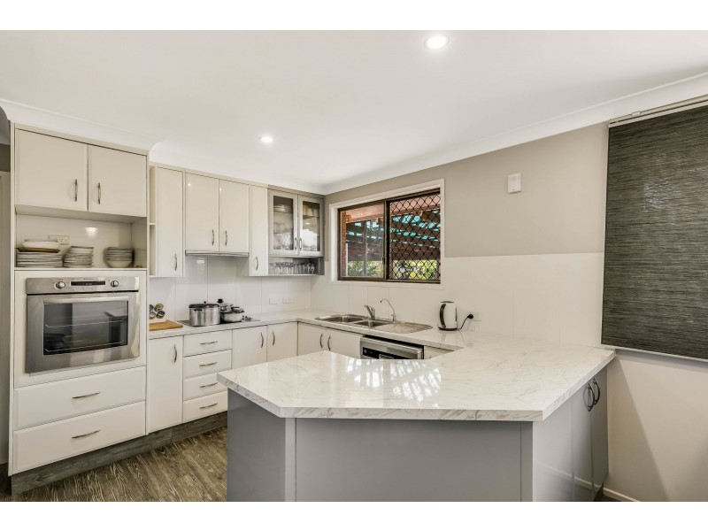 14 Beryl Street, Wilsonton QLD 4350