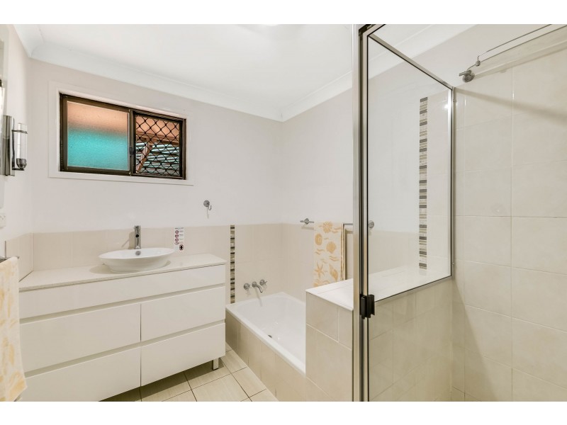 14 Beryl Street, Wilsonton QLD 4350