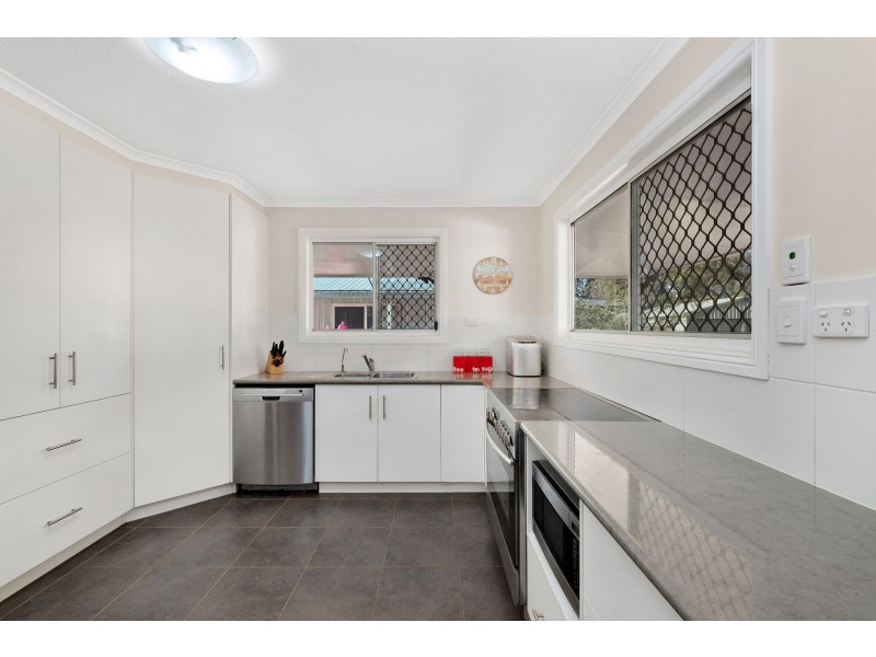 8-14 Fitzpatrick Street, Oakey QLD 4401