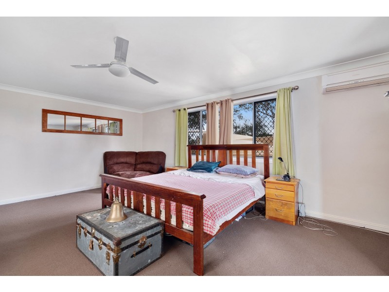 8-14 Fitzpatrick Street, Oakey QLD 4401