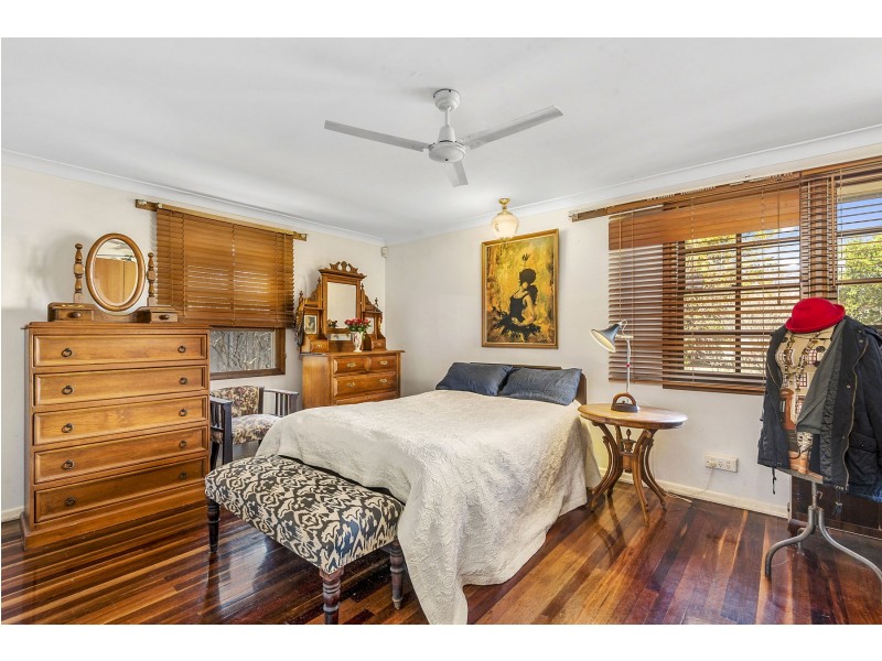 9 Cedar Street, East Toowoomba QLD 4350