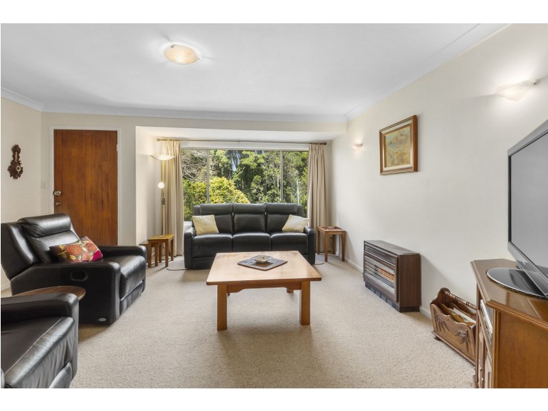 3 Range Street, Mount Lofty QLD 4350