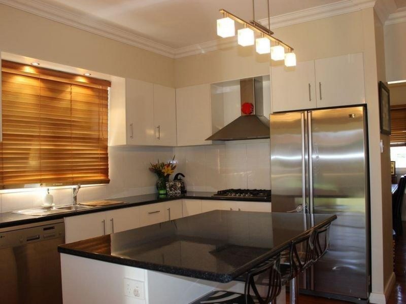 39 Gladstone Street, Newtown QLD 4350