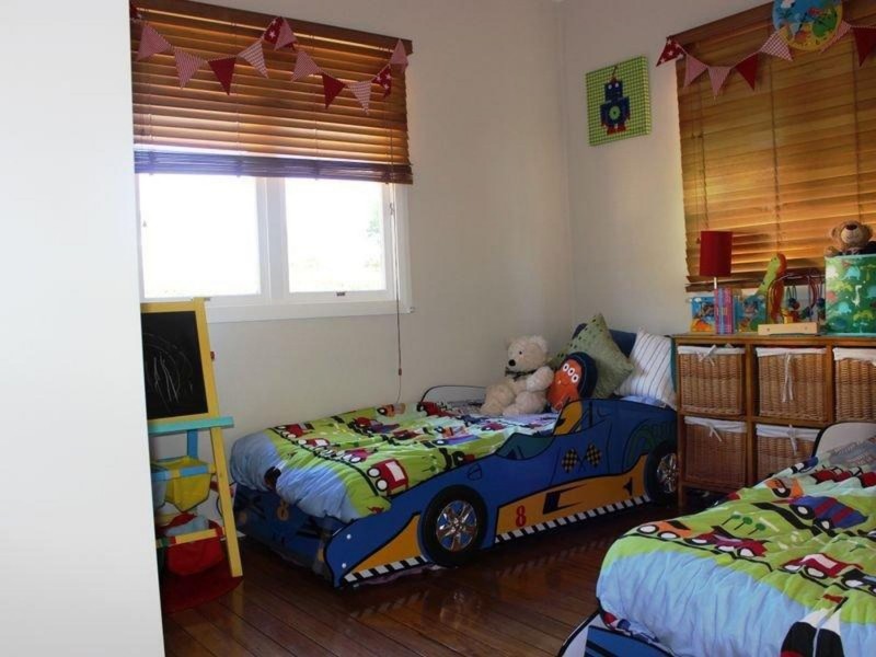 39 Gladstone Street, Newtown QLD 4350