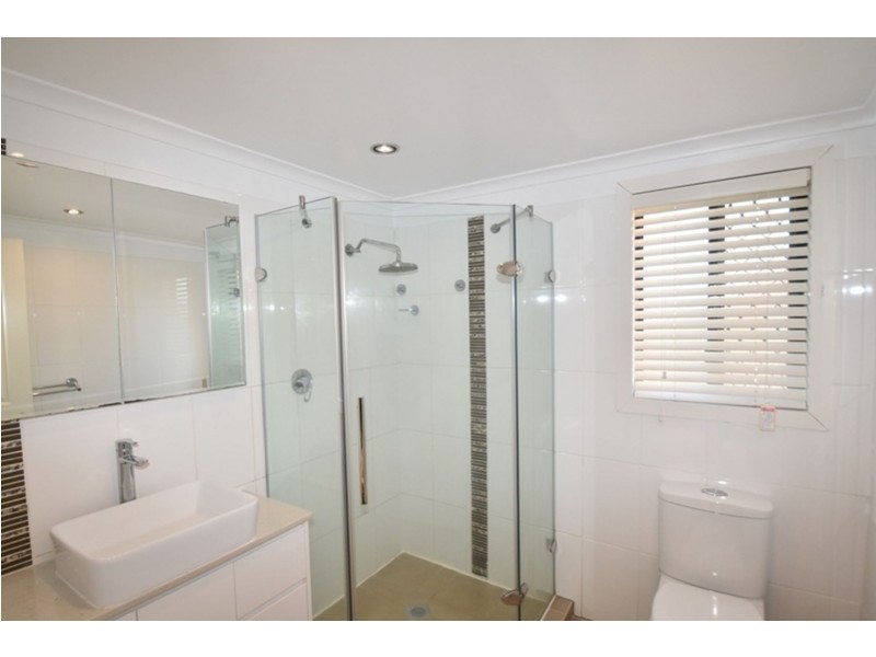 12 Second Avenue, Harristown QLD 4350