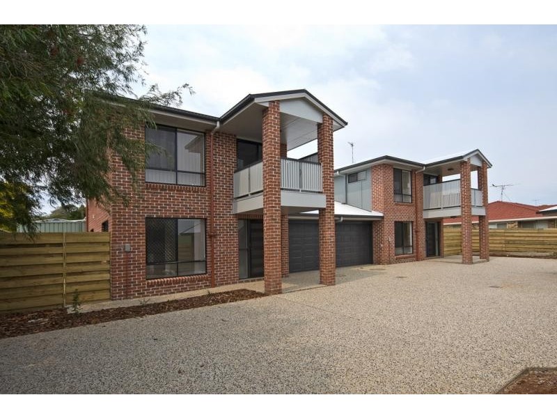 2/1 Ware Court, Darling Heights QLD 4350