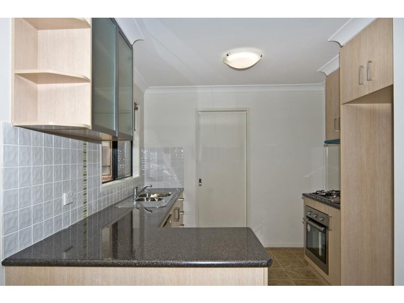 2/1 Ware Court, Darling Heights QLD 4350