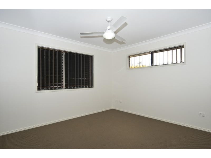 2/1 Ware Court, Darling Heights QLD 4350