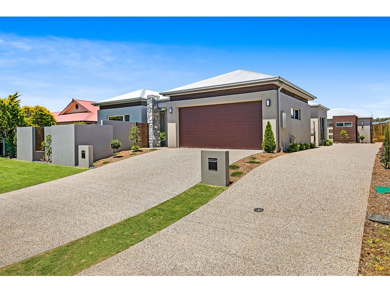 2/180 Spring Street, Middle Ridge QLD 4350