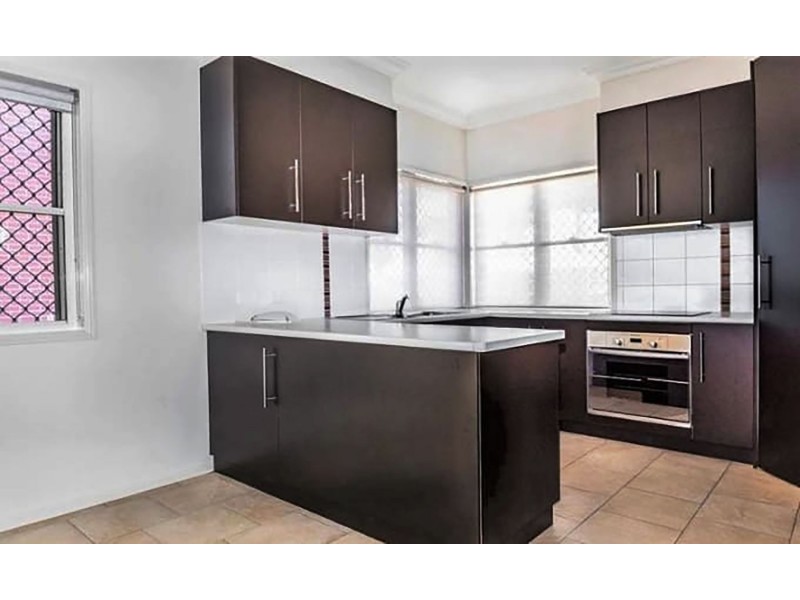 2/353 Greenwattle Street, Wilsonton QLD 4350