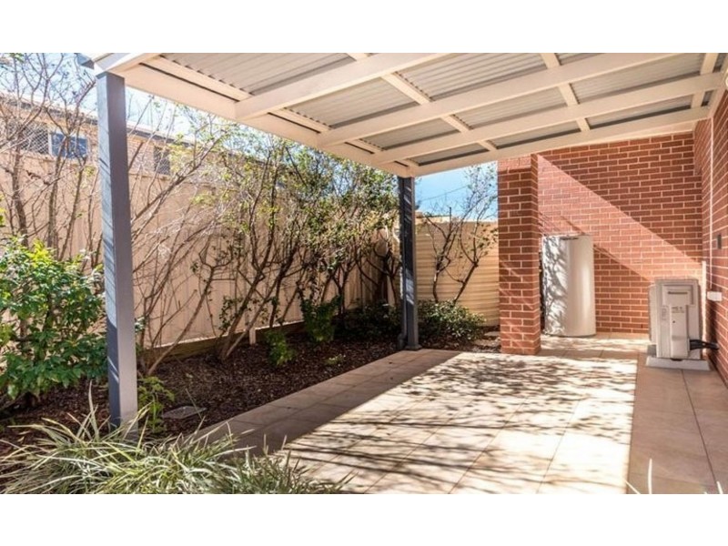 2/353 Greenwattle Street, Wilsonton QLD 4350