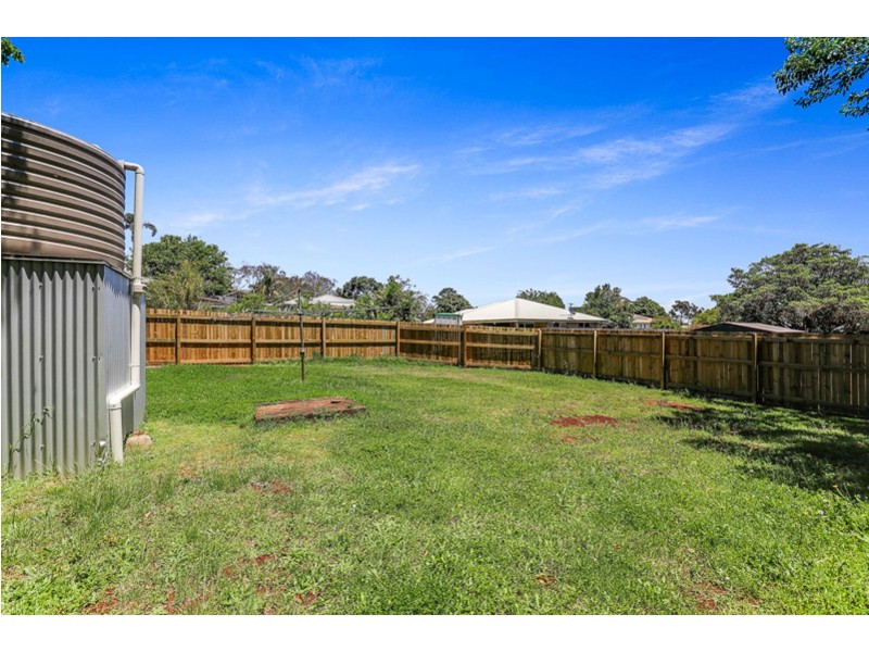 1 Llewellyn Street, Centenary Heights QLD 4350