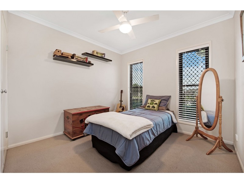 24 Wellington Street, Wyreema QLD 4352
