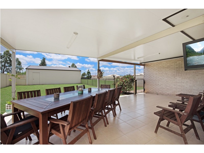 24 Wellington Street, Wyreema QLD 4352