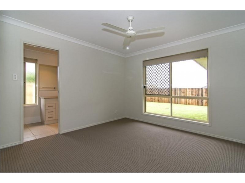 19 Sweeney Street, Kearneys Spring QLD 4350