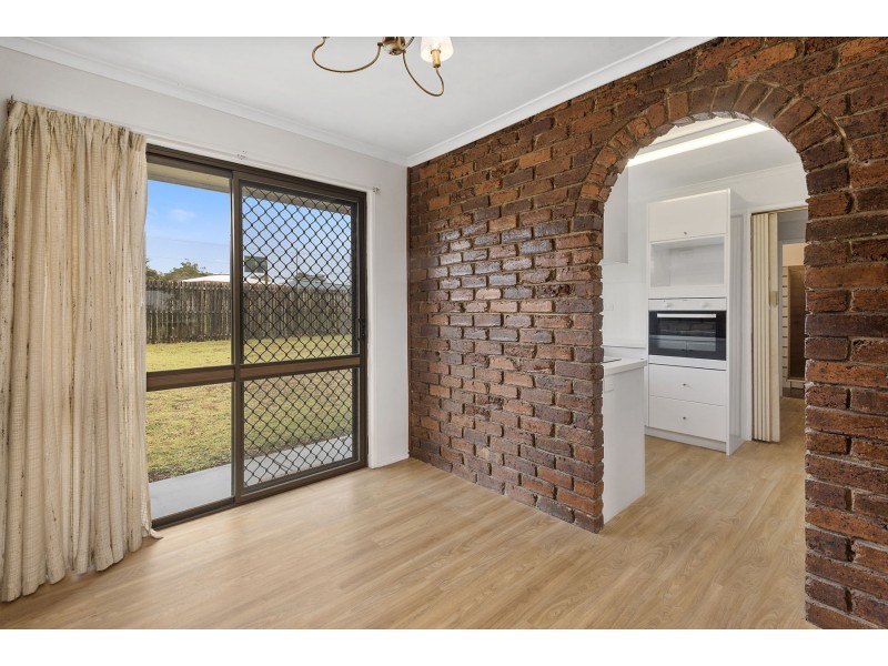 42 Jennifer Crescent, Darling Heights QLD 4350