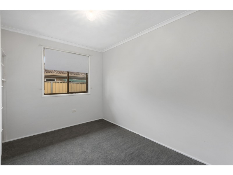 42 Jennifer Crescent, Darling Heights QLD 4350