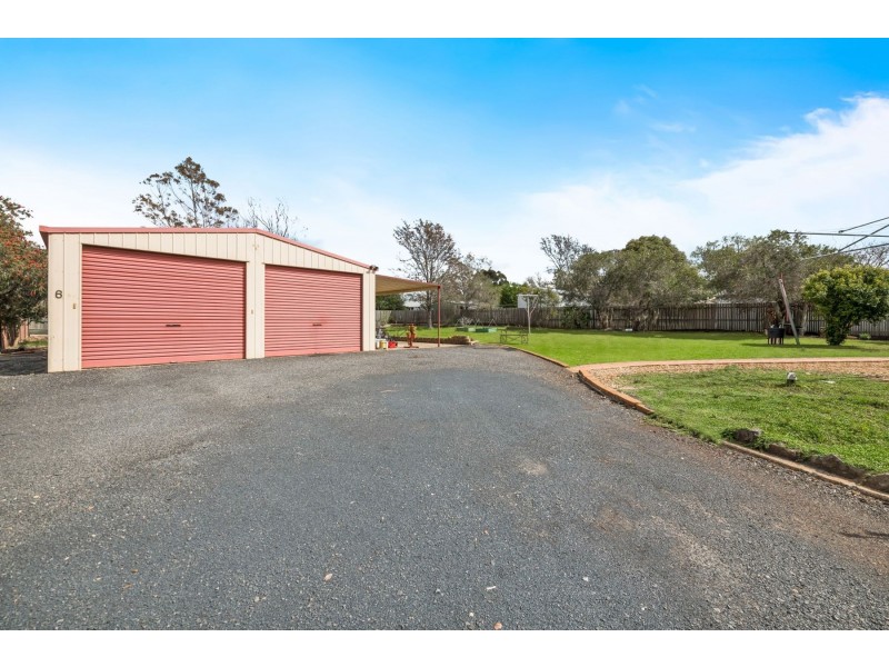 6 Crockers Road, Westbrook QLD 4350