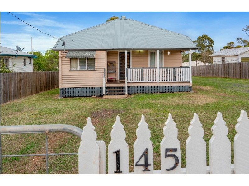 145 Mocatta Street, Goombungee QLD 4354