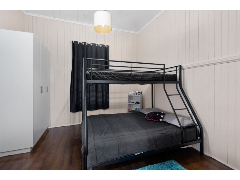 145 Mocatta Street, Goombungee QLD 4354