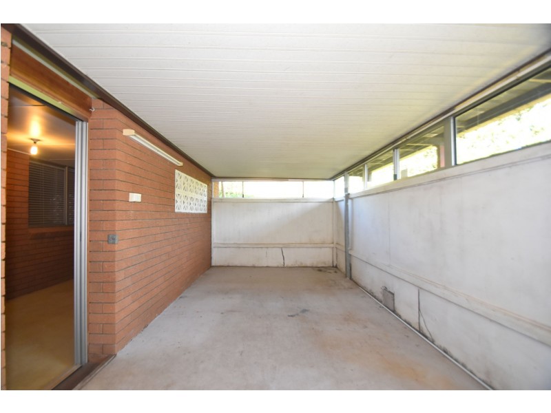 10 Wine Drive, Wilsonton Heights QLD 4350