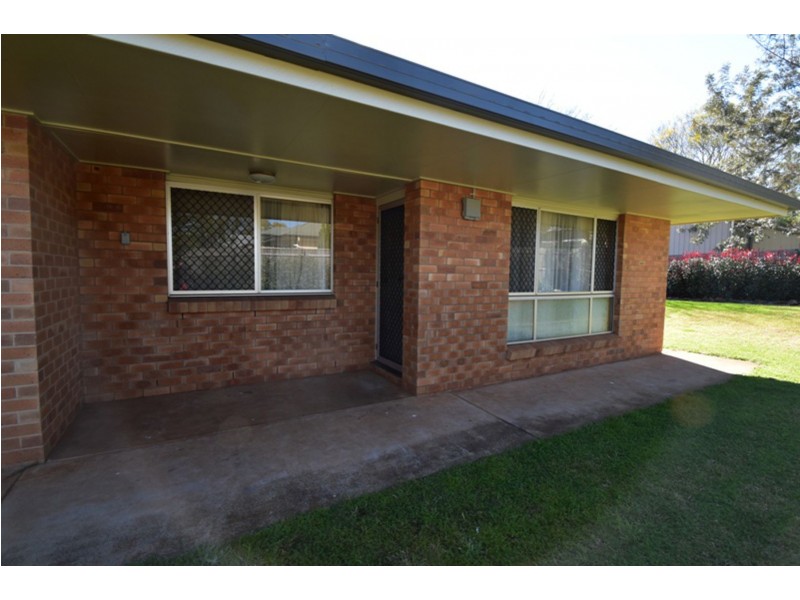 4/756 Ruthven Street, South Toowoomba QLD 4350