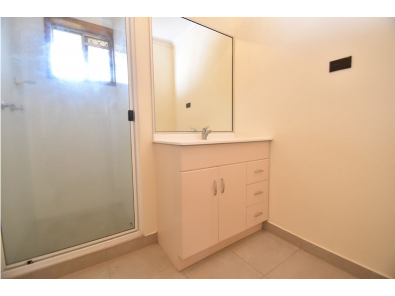 4/756 Ruthven Street, South Toowoomba QLD 4350