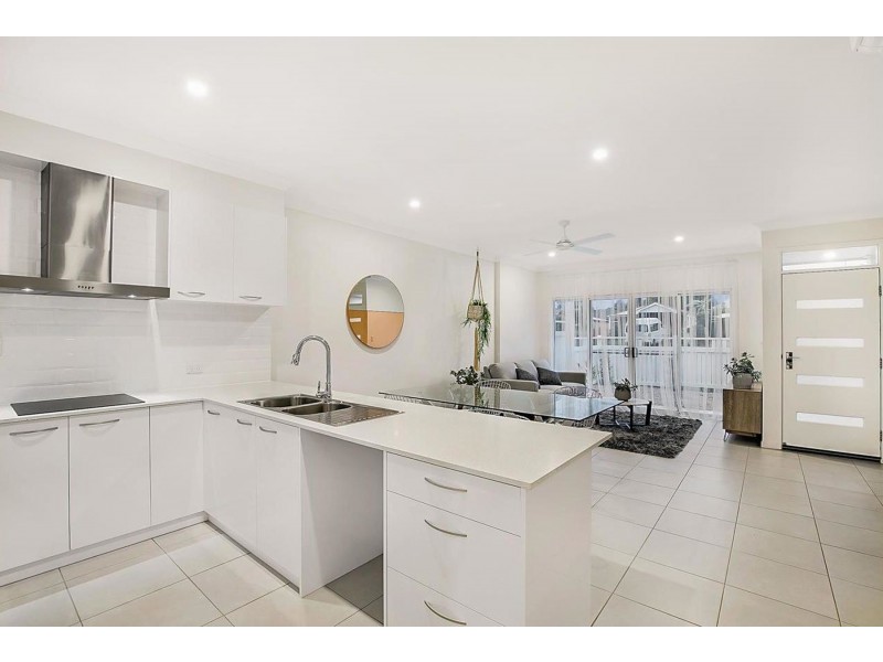 1/11 Roberts Street, South Toowoomba QLD 4350