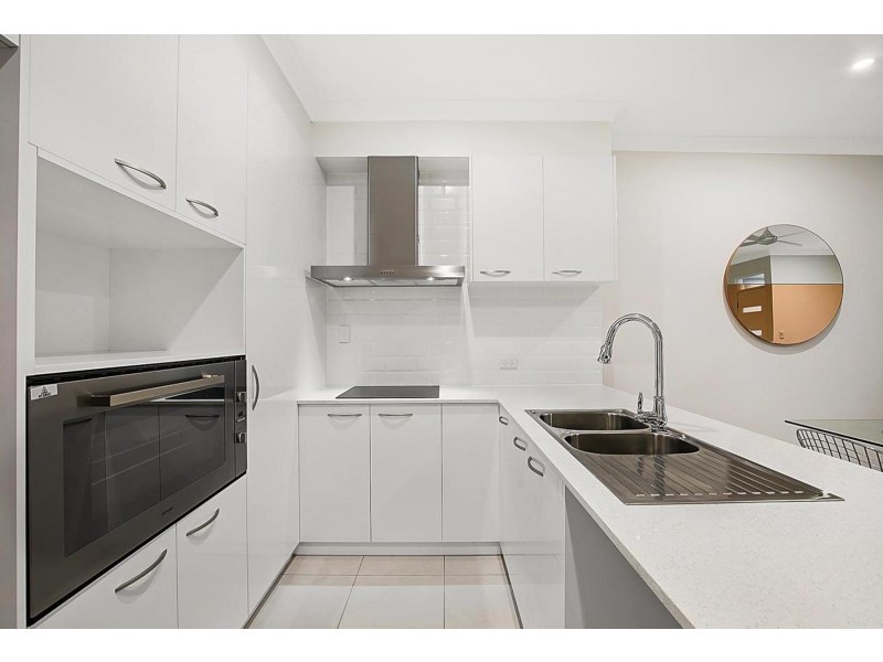 1/11 Roberts Street, South Toowoomba QLD 4350