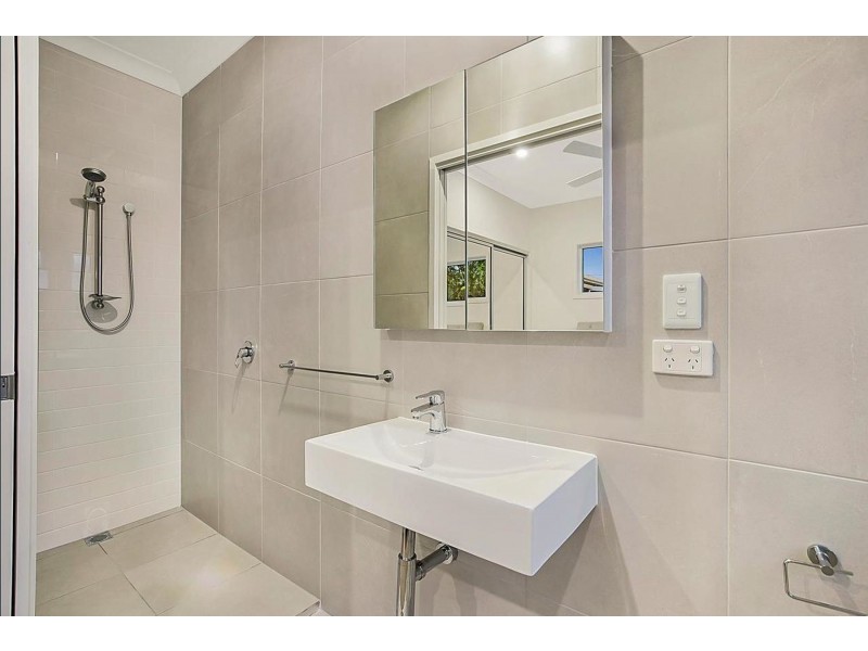 1/11 Roberts Street, South Toowoomba QLD 4350