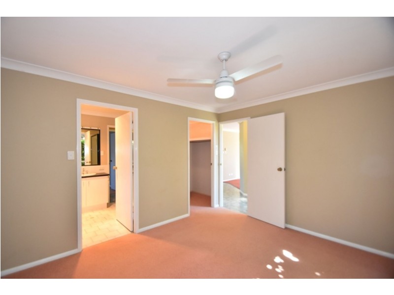 16 Stoneyhurst Court, Glenvale QLD 4350