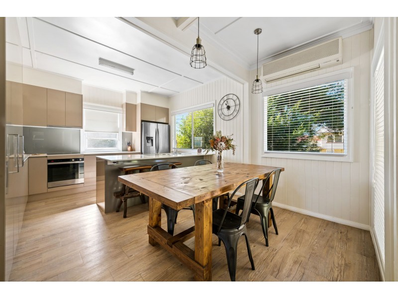 1A Gladstone Street, Newtown QLD 4350