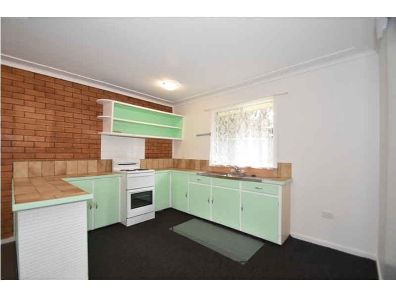 1/20 Glendower Street, Mount Lofty QLD 4350