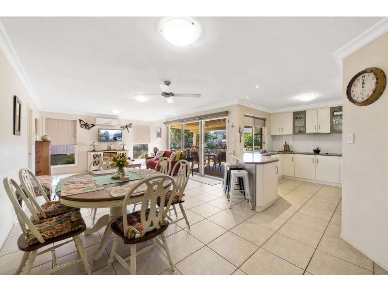 4 Ashford Drive, Wyreema QLD 4352