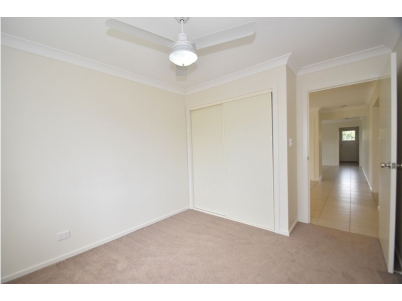 1a Sweeney Street, Kearneys Spring QLD 4350