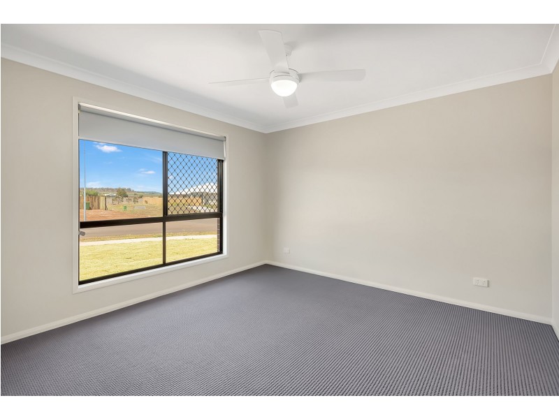 73 Magpie Drive, Cambooya QLD 4358