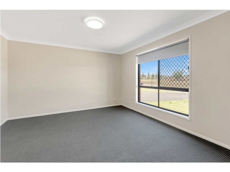 73 Magpie Drive, Cambooya QLD 4358