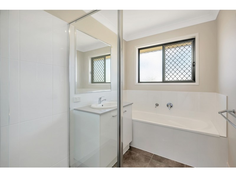 73 Magpie Drive, Cambooya QLD 4358