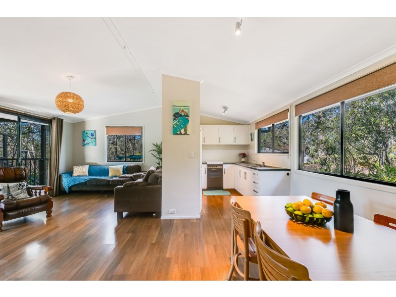 114 Larnook Street, Upper Lockyer QLD 4352