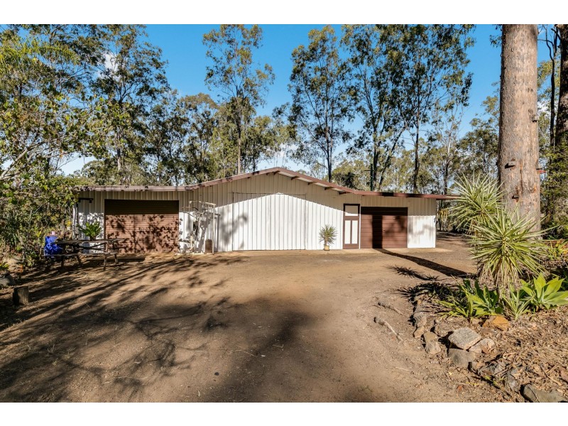 114 Larnook Street, Upper Lockyer QLD 4352