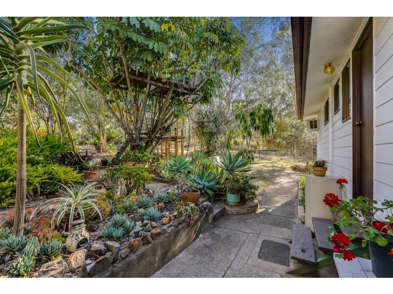 114 Larnook Street, Upper Lockyer QLD 4352