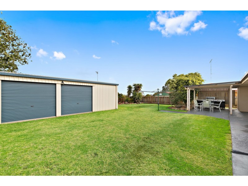 18 Blue Gum Drive, Newtown QLD 4350
