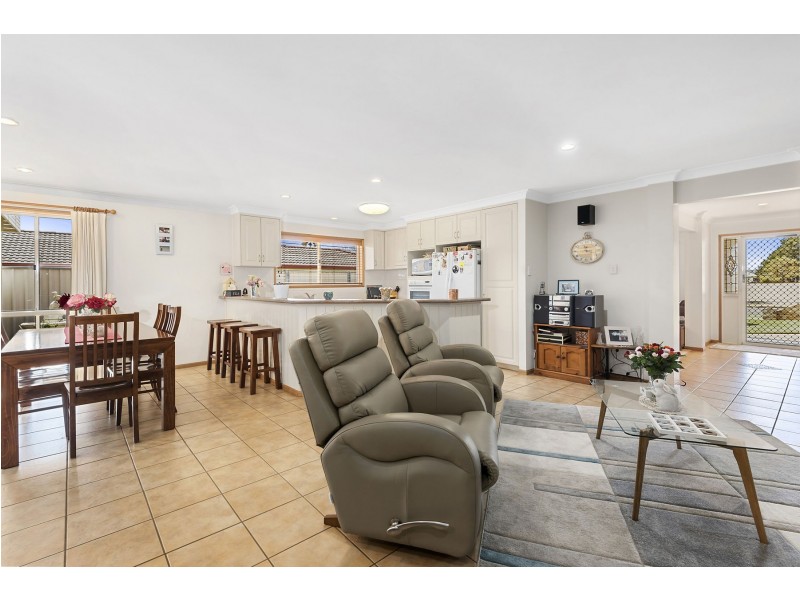 3 Brolga Crescent, Harristown QLD 4350