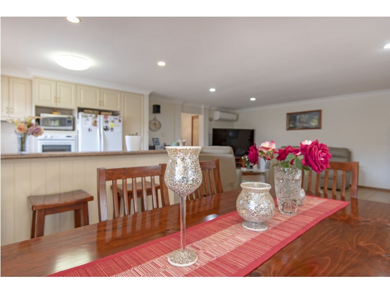 3 Brolga Crescent, Harristown QLD 4350