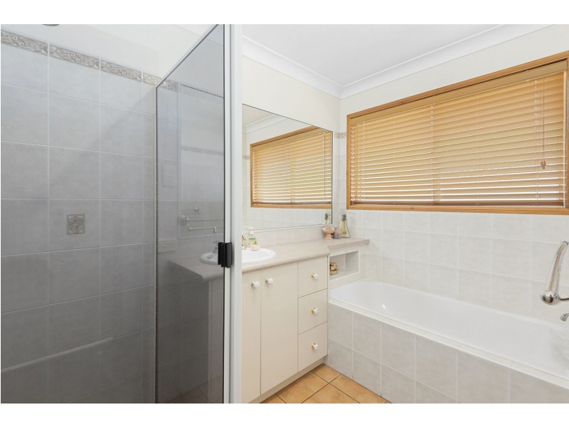 3 Brolga Crescent, Harristown QLD 4350